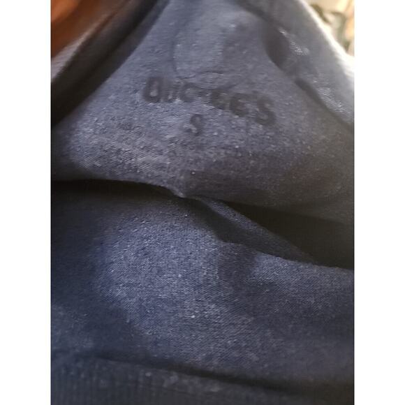 Buc-ee's T-Shirt Small Everythings Better in Texas Bucees Beaver Shirt A118 - Picture 5 of 5